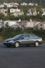 Honda Accord Hybrid America 2005 года